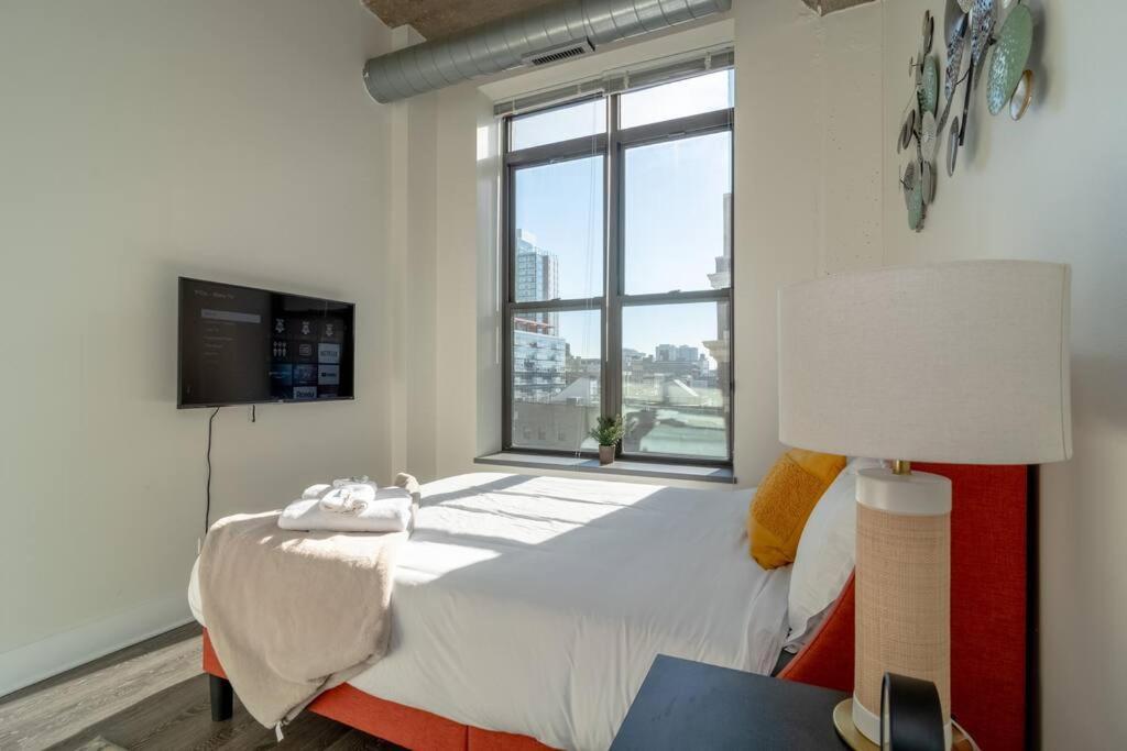 Spacious 2Br Vacation Rental With City View, Optional Parking And Gym Near Mccormick Place & Downtown Chicago Attractions Екстер'єр фото