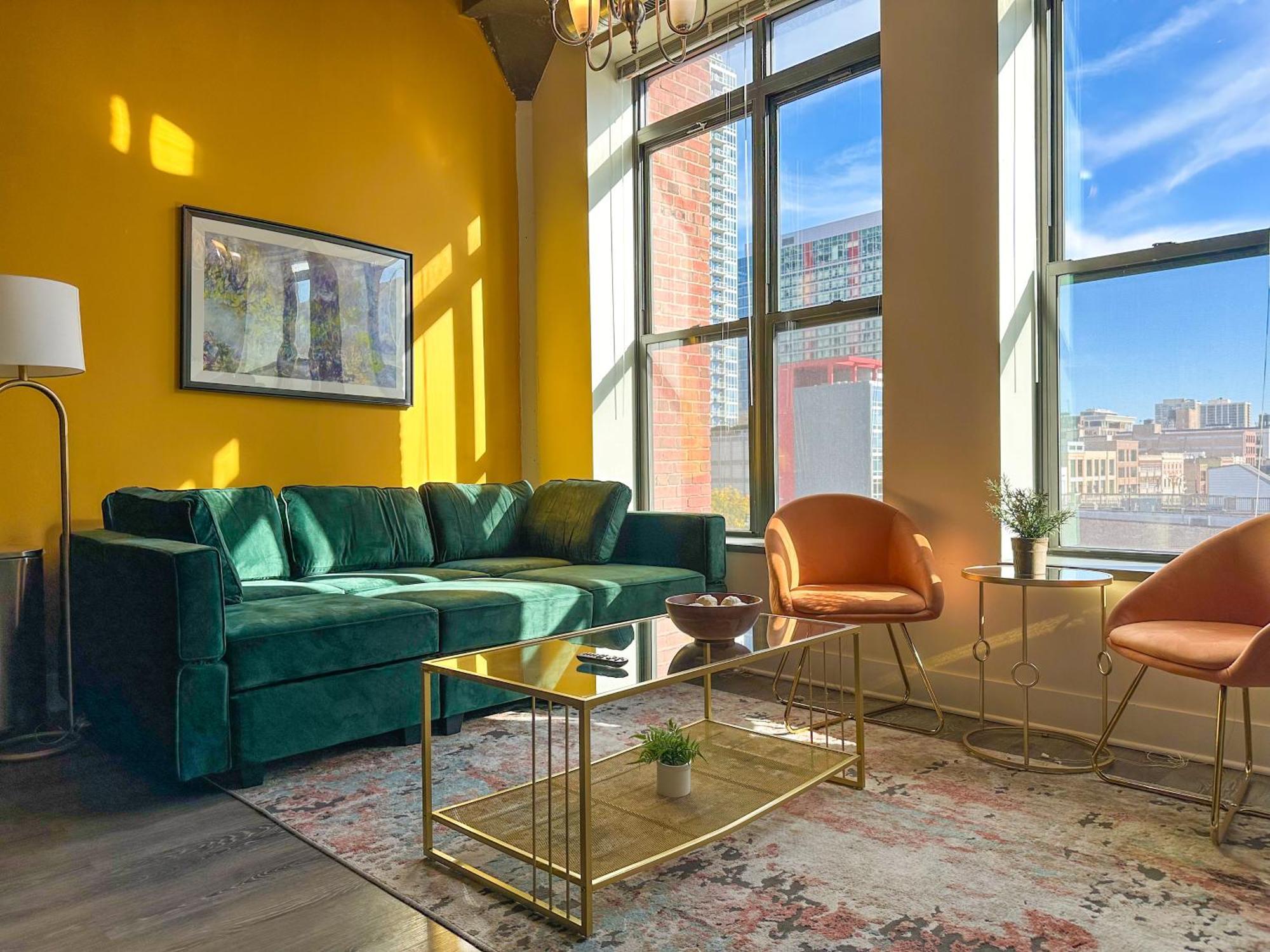 Spacious 2Br Vacation Rental With City View, Optional Parking And Gym Near Mccormick Place & Downtown Chicago Attractions Екстер'єр фото